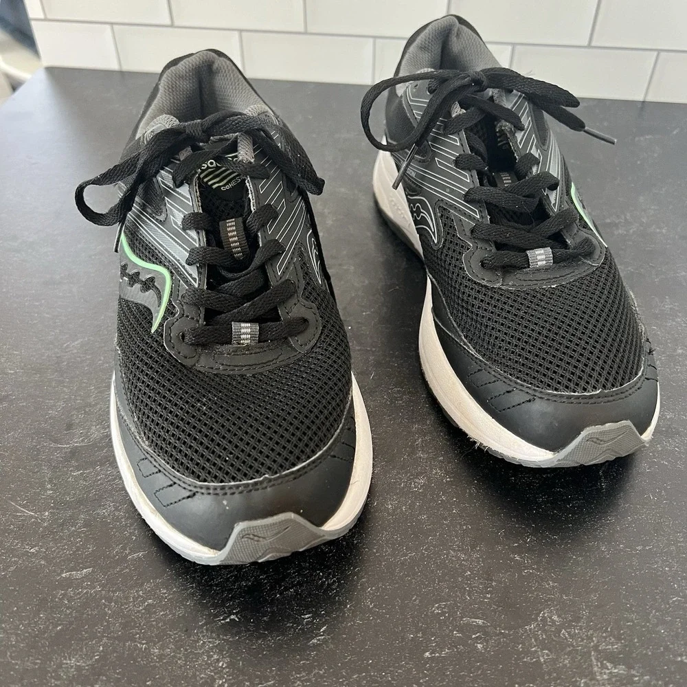 Saucony Cohesion 15 Womens 9 WIDE Black Sneakers Shoes Gym Running Walking - EUC - Picture 2 of 13